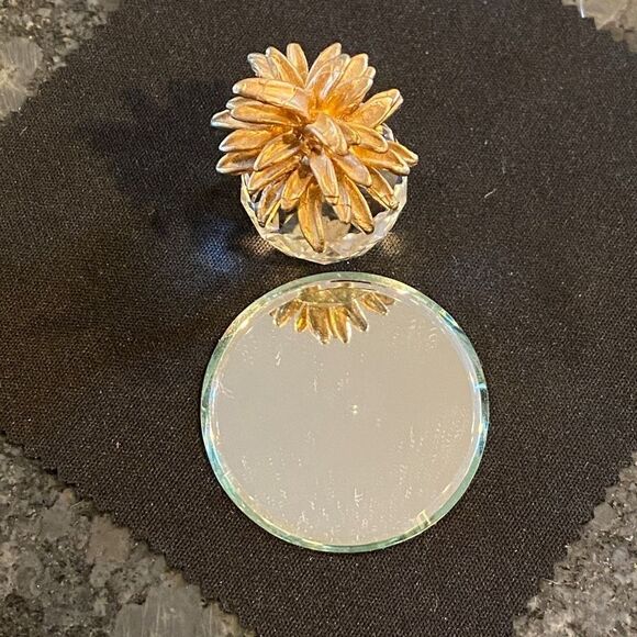 Crystal and Brass Hawaiian Pineapple - Picture 8 of 8
